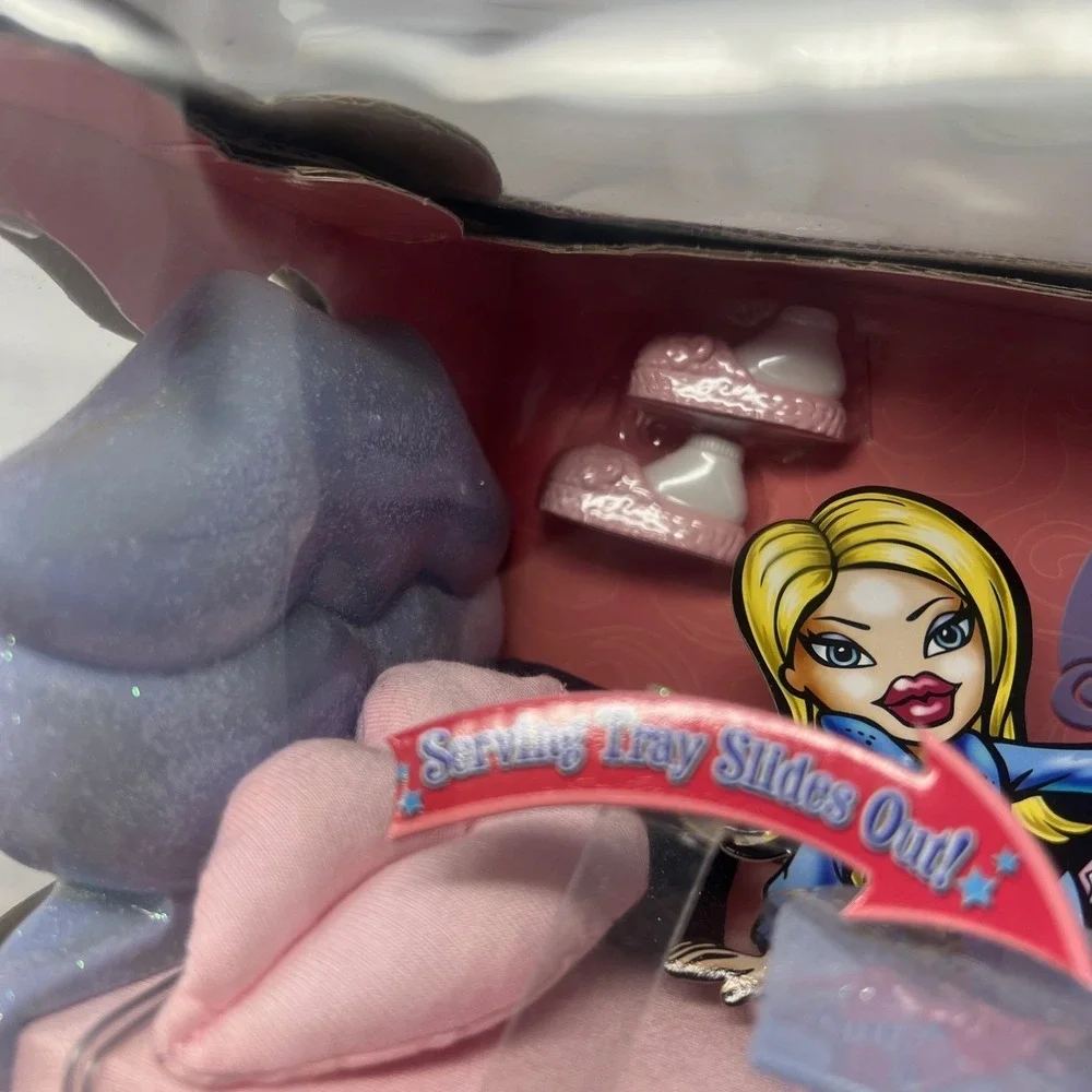 MGA Funky Fashion Furniture For Bratz Beauty Bed Vtg‎ 2002